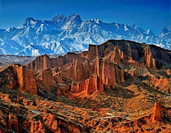 918博天堂违法吗到新疆阿克苏看托木尔峰的十大由来！
